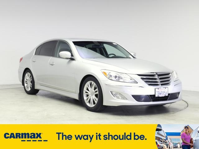 2013 Hyundai Genesis