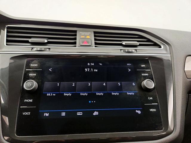 Photo of 2019 Orange Volkswagen Tiguan