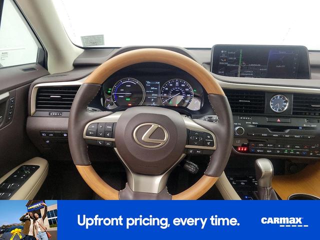 Photo of 2019 White Lexus RX 450h