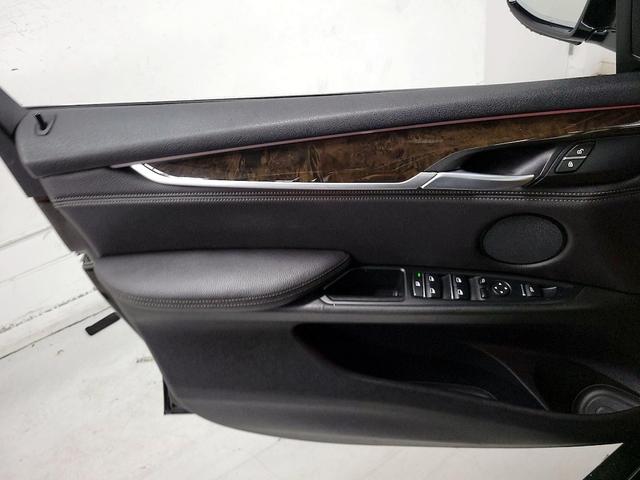 Photo of 2018 Black BMW X5