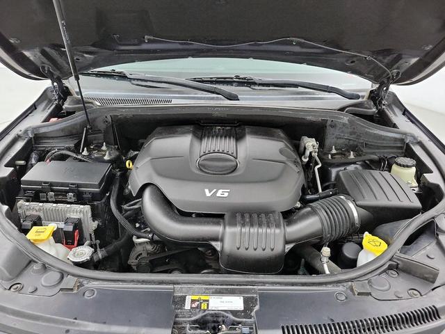 Photo of 2015 Gray Jeep Grand Cherokee