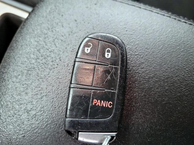 Photo of 2015 Gray Jeep Grand Cherokee
