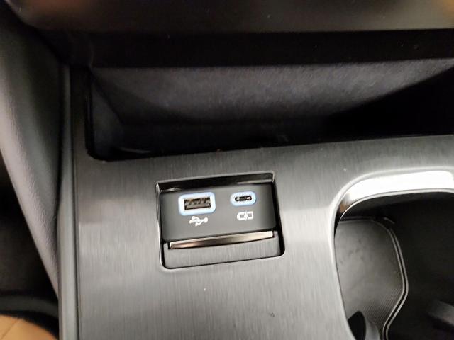 Photo of 2024 Black Lexus ES 350