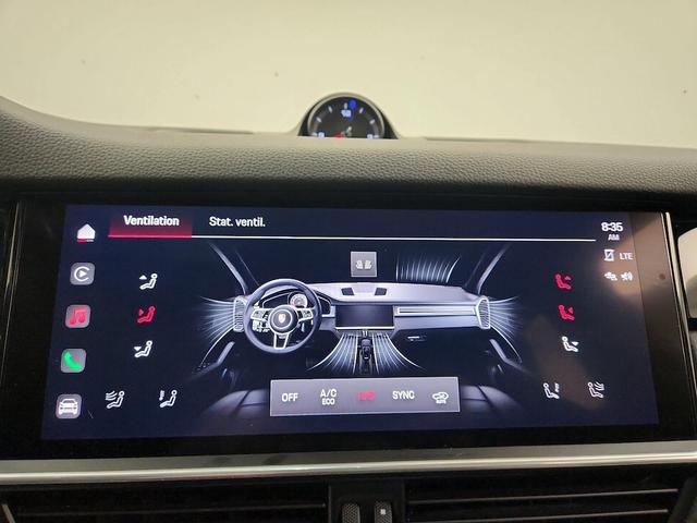 Photo of 2023 Gray Porsche Cayenne