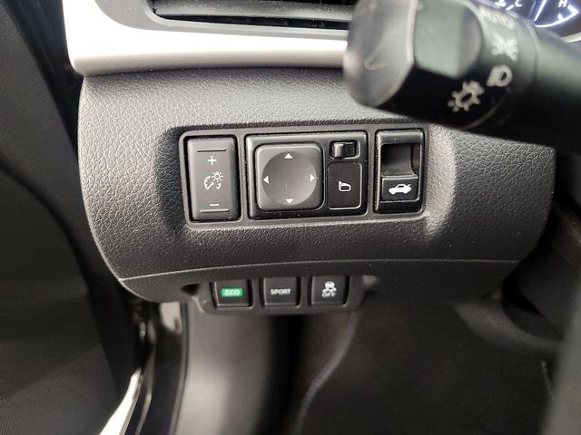Photo of 2018 Black Nissan Sentra