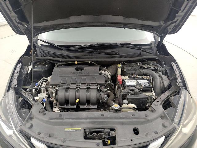 Photo of 2018 Black Nissan Sentra