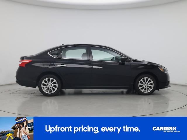 Photo of 2018 Black Nissan Sentra