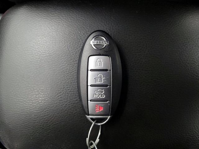 Photo of 2018 Black Nissan Sentra