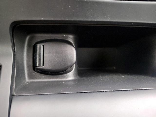 Photo of 2018 Black Nissan Sentra