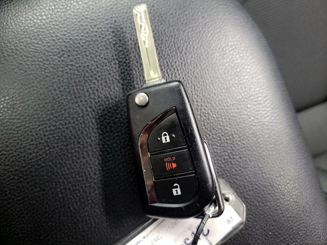 Photo of 2024 White Toyota RAV4