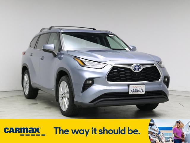 2022 Toyota Highlander Hybrid