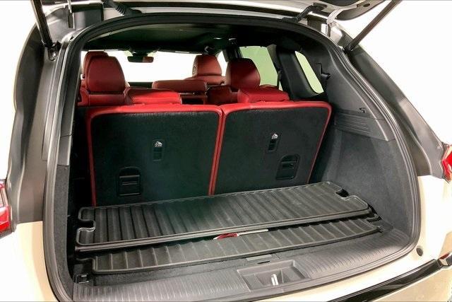Photo of 2023 White Acura MDX