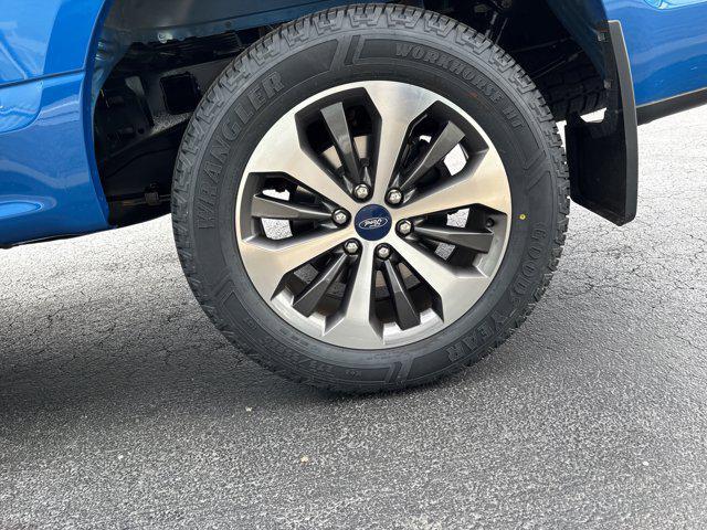 Photo of 2020 Velocity Blue Metallic Ford F-150