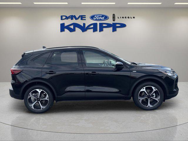 Photo of 2025 Agate Black Metallic Ford Escape