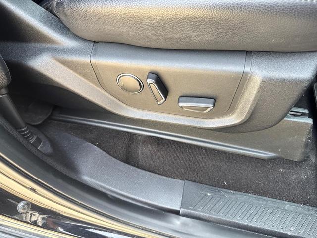 Photo of 2019 Agate Black Metallic Ford Expedition