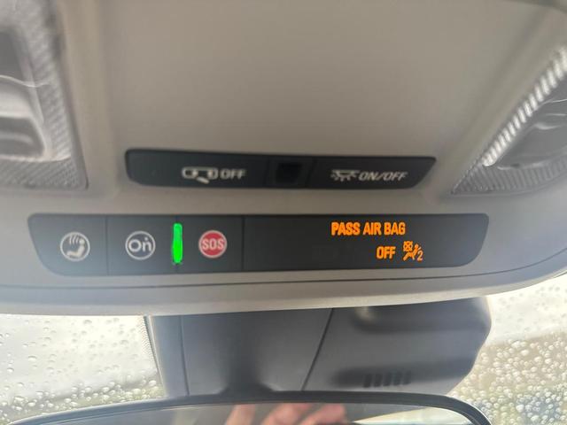 Photo of 2023 White Chevrolet Malibu