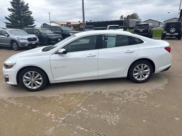 Photo of 2023 White Chevrolet Malibu