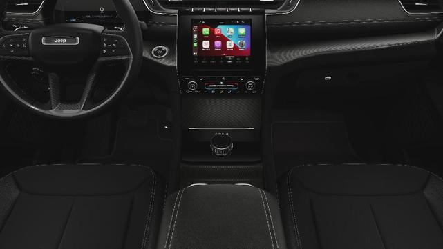 Photo of 2025 Metallic Jeep Grand Cherokee L