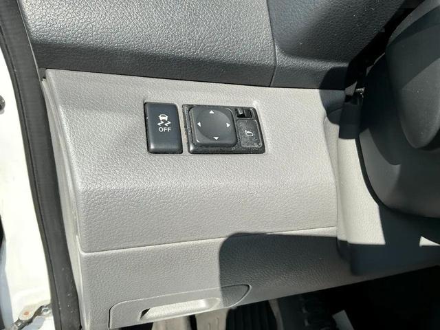 Photo of 2020 Fresh Powder Nissan NV200