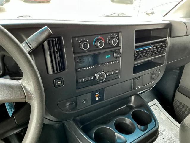 Photo of 2017 Summit White Chevrolet Express 2500