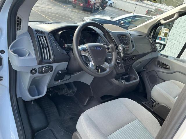 Photo of 2018 Oxford White Ford Transit-250