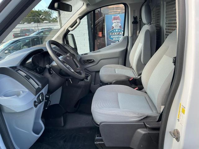 Photo of 2018 Oxford White Ford Transit-250