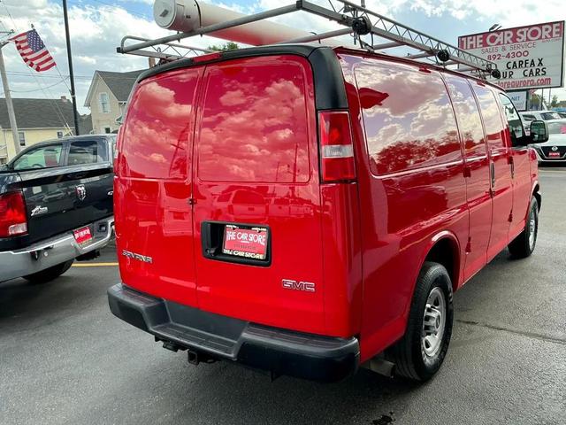 Photo of 2017 Cardinal Red GMC Savana 3500