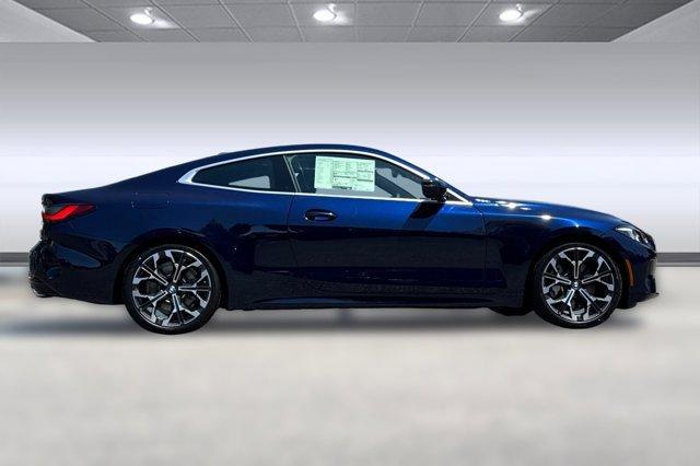 Photo of 2026 Tanzanite Blue II Metallic BMW 430