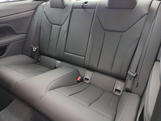 Photo of 2026 Alpine White BMW 430