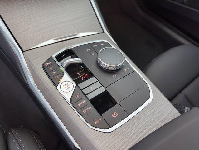 Photo of 2026 Alpine White BMW 430