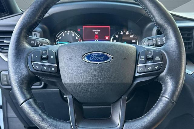 Photo of 2020 Oxford White Ford Explorer
