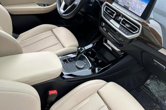 Photo of 2023 Dark Graphite Metallic BMW X3
