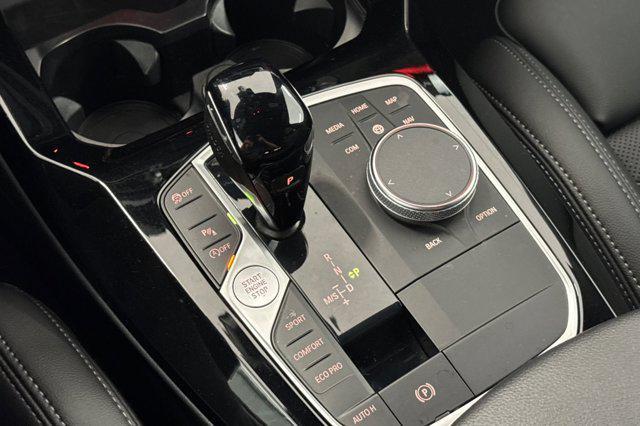 Photo of 2022 Mineral White Metallic BMW X3
