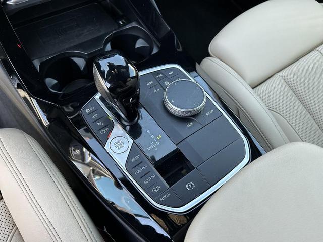 Photo of 2024 Black Sapphire Metallic BMW X3