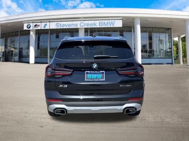 Photo of 2024 Black Sapphire Metallic BMW X3