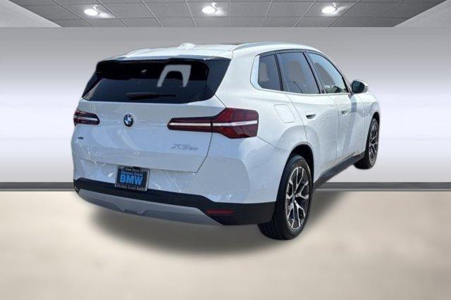 Photo of 2025 Alpine White BMW X3