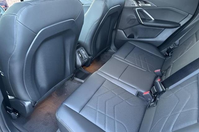 Photo of 2025 San Remo Green Metallic BMW X1