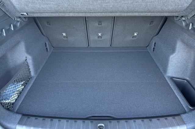 Photo of 2025 San Remo Green Metallic BMW X1