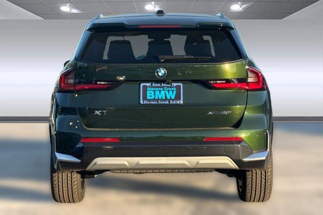 Photo of 2025 San Remo Green Metallic BMW X1