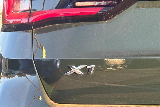 Photo of 2025 San Remo Green Metallic BMW X1