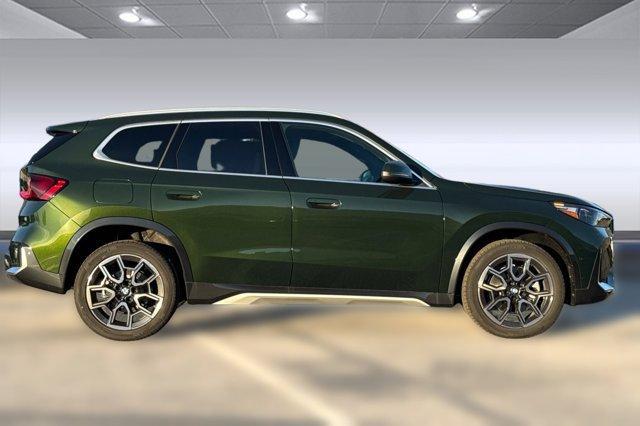 Photo of 2025 San Remo Green Metallic BMW X1