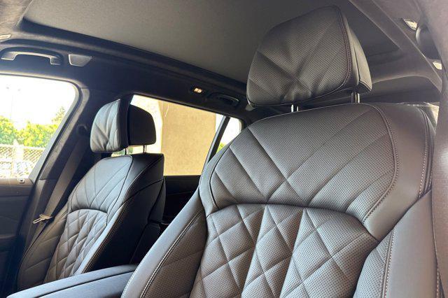 Photo of 2026 Brooklyn Grey Metallic BMW X7