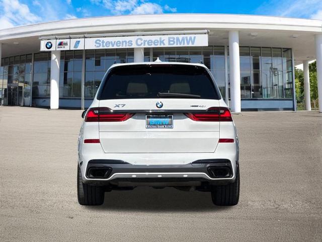 Photo of 2022 Alpine White BMW X7