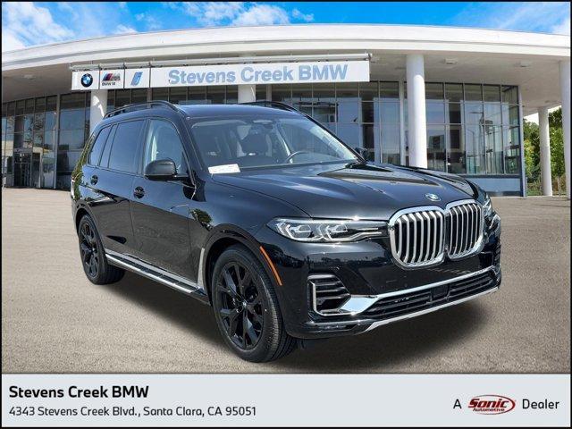 2022 BMW X7