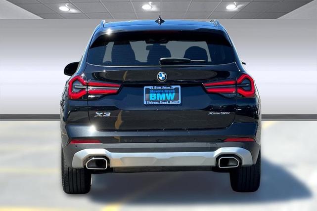 Photo of 2024 Black Sapphire Metallic BMW X3