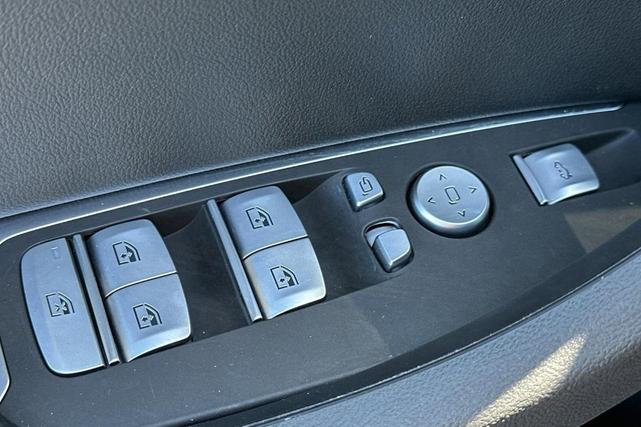 Photo of 2024 Black Sapphire Metallic BMW X3