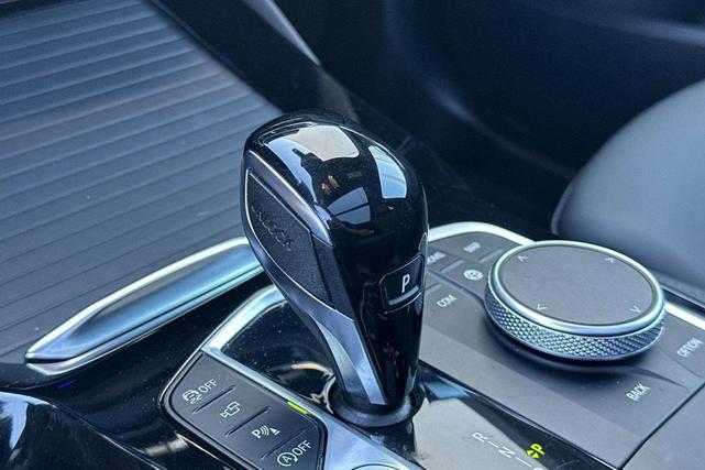 Photo of 2024 Black Sapphire Metallic BMW X3