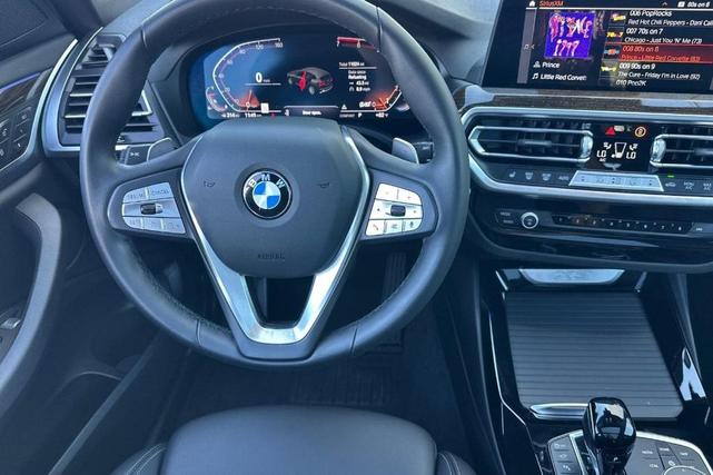 Photo of 2024 Black Sapphire Metallic BMW X3