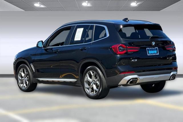 Photo of 2024 Black Sapphire Metallic BMW X3