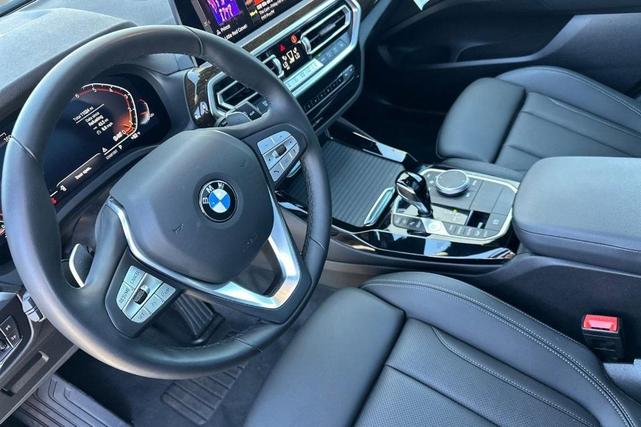 Photo of 2024 Black Sapphire Metallic BMW X3